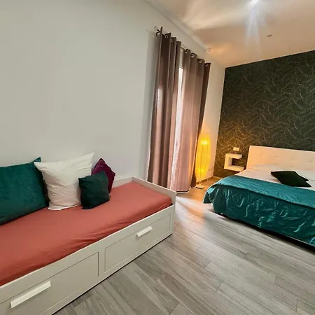 Garibaldi Vesuvio Guest house